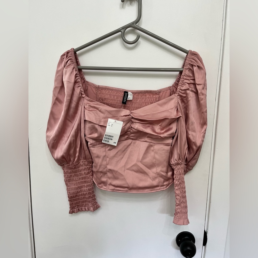 NWT! Pink silky crop top